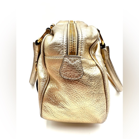 💯 BURBERRY Metallic Gold Satchel - Picture 11 of 16